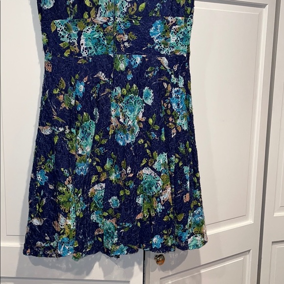 Pretty Navy Lace Dress w/ Vibrant Floral Design - Picture 6 of 7